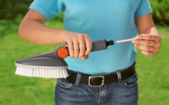 Gardena Handschrubber Aufsatz Für Gartenschläuche / Schlauchtrommeln