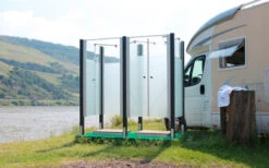 Breuer Exo Set Gartendusche / Outdoordusche Geschlossen Mit Pendeltür Silber Matt -Fiamma Verkäufe 398055 2902859 1