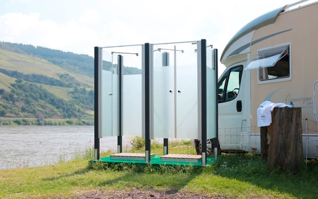 Breuer Exo Set Gartendusche / Outdoordusche Geschlossen Mit Pendeltür Weiß 7 Breuer Exo Set Gartendusche / Outdoordusche Geschlossen Mit Pendeltür Weiß – Bild 5