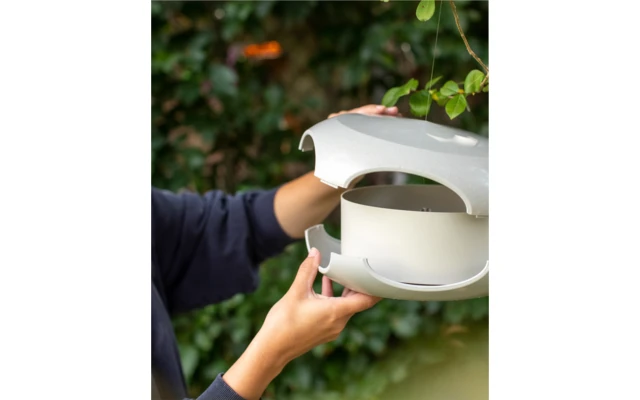 Koziol Vogelfutterhaus Nature Ash Grey 4 Koziol Vogelfutterhaus Nature Ash Grey – Bild 2