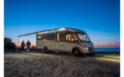 Fiamma F80L 450 Markise Gehäusefarbe Titanium Tuchfarbe Royal Blue 450 Cm -Fiamma Verkäufe 804077 5265632