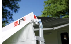 Fiamma F45s 260 Markise Gehäusefarbe Polar White Tuchfarbe Royal Grey 260 Cm -Fiamma Verkäufe 811754 5283845